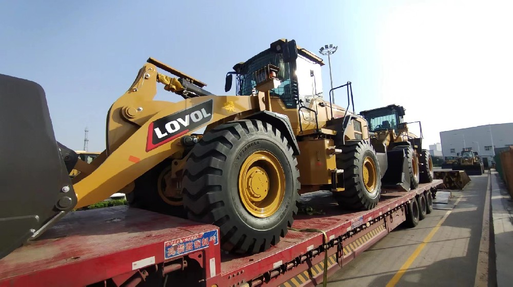 中亚基建工程跨境大件运输全链路解决方案——青岛淳远国际物流赋能一带一路物流通道建设_青岛大件设备运输公司_青岛机械设备运输公司_青岛海运订舱_青岛海运代理