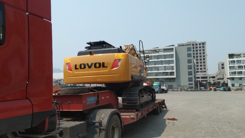 智能跨境工程机械运输全链路解决方案——青岛淳远国际物流的全球化实践_青岛物流公司_青岛货代公司_青岛货运公司_青岛大件运输公司