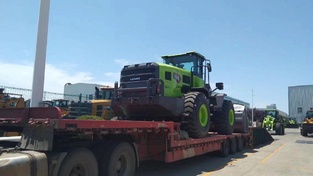 青岛港至上海港大件运输全链路解决方案：智能化物流体系赋能长三角产业协同发展_青岛大件设备运输公司_青岛机械设备运输公司_青岛海运订舱_青岛海运代理