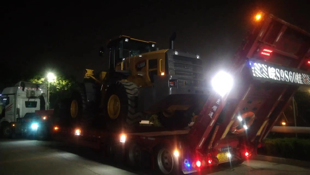 青岛淳远国际物流：构建中亚智慧物流全链路服务体系新标杆_青岛大件设备运输公司_青岛机械设备运输公司_青岛海运订舱_青岛海运代理