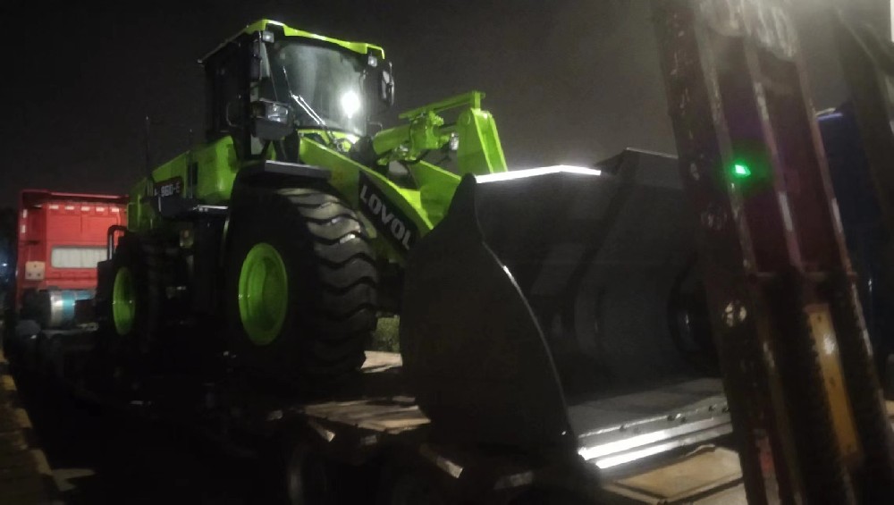 智慧物流赋能跨境大动脉：青岛淳远国际物流创新一带一路工程设备运输体系_青岛大件设备运输公司_青岛机械设备运输公司_青岛海运订舱_青岛海运代理